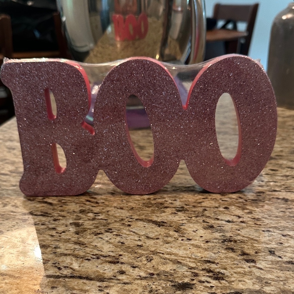 Sparkly Pink BOO Sign